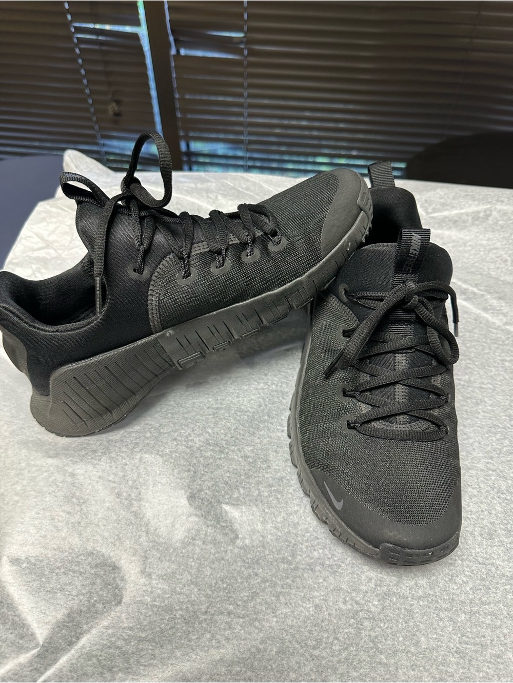 Nike Free Metcon 6 black on black womens 7.5